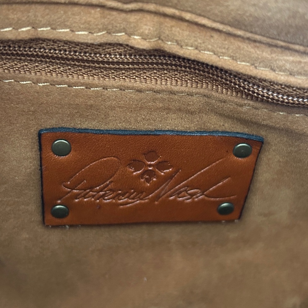 NEW Patricia Nash Heritage Angela Convertible Cross Body‎ Satchel Brown Leather - Picture 8 of 12